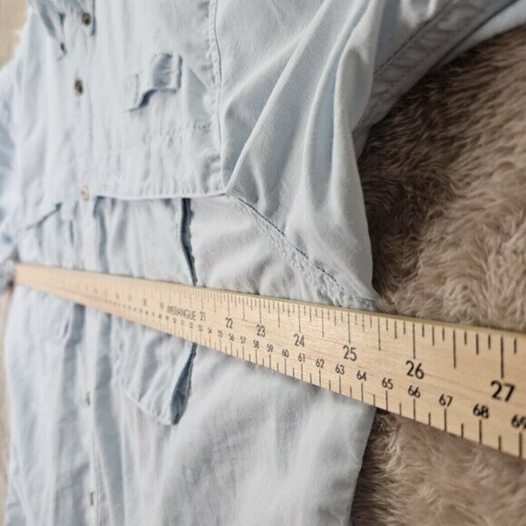 LL Bean Vented Shirt Button-Down Men's Size L Blue Pockets Fishing Short Sleeve - Picture 3 of 10